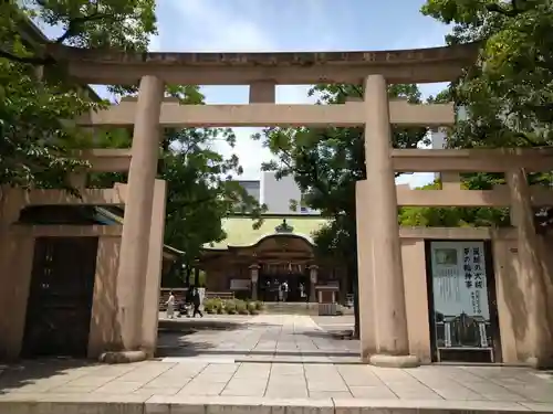 坐摩神社の鳥居