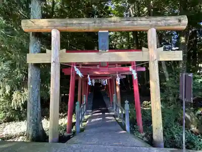 新屋山神社(山梨県)