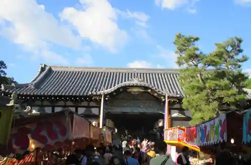 御香宮神社の本殿