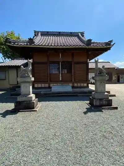 稲荷社（寄住稲荷神社）の本殿