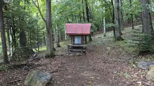 生田原神社の末社