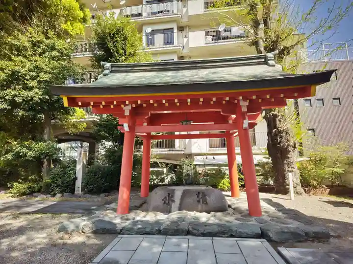 稲荷神社の手水舎