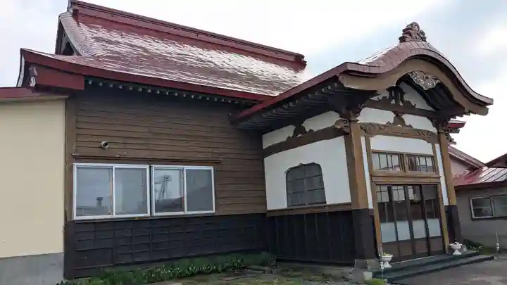 真照寺の本殿・本堂