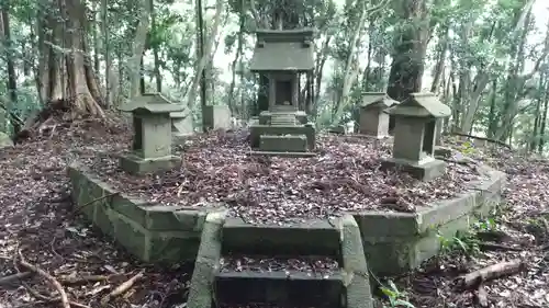 浅間神社の末社