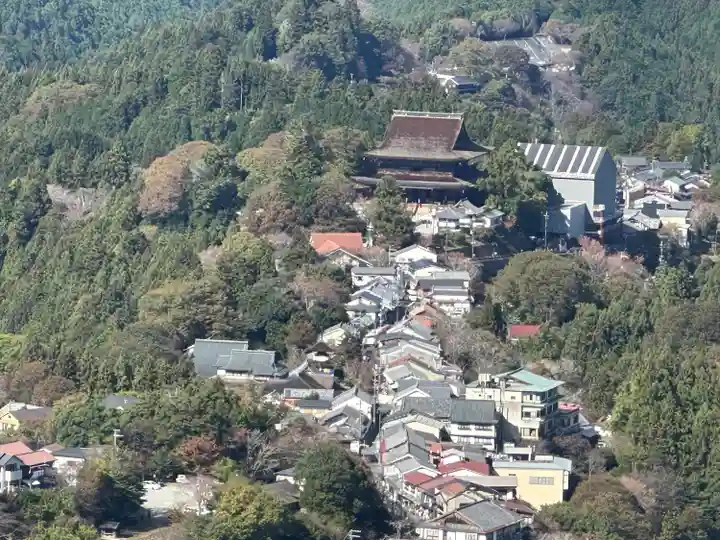 金峯山寺の景色