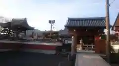 法忍寺の山門