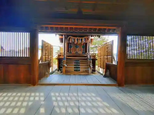 阿具麻神社の本殿・本堂