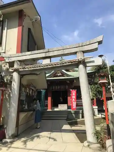 吉原神社の鳥居