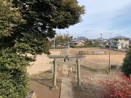 雷神社の鳥居