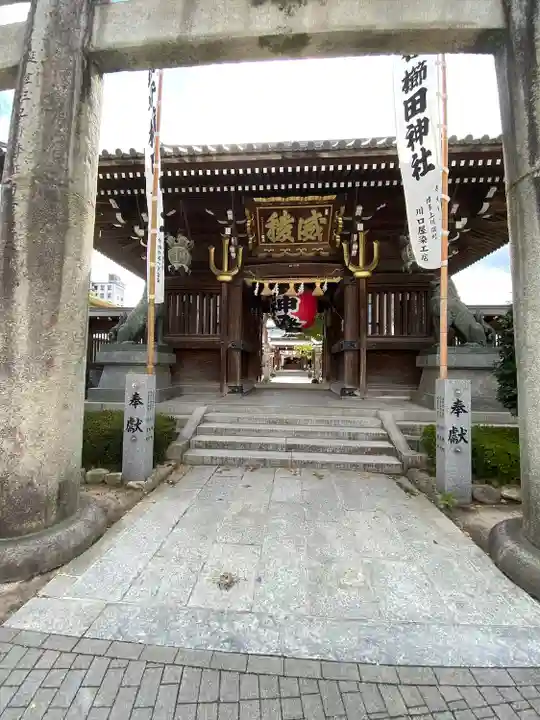 櫛田神社の山門・神門
