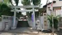 幡ケ谷氷川神社の鳥居