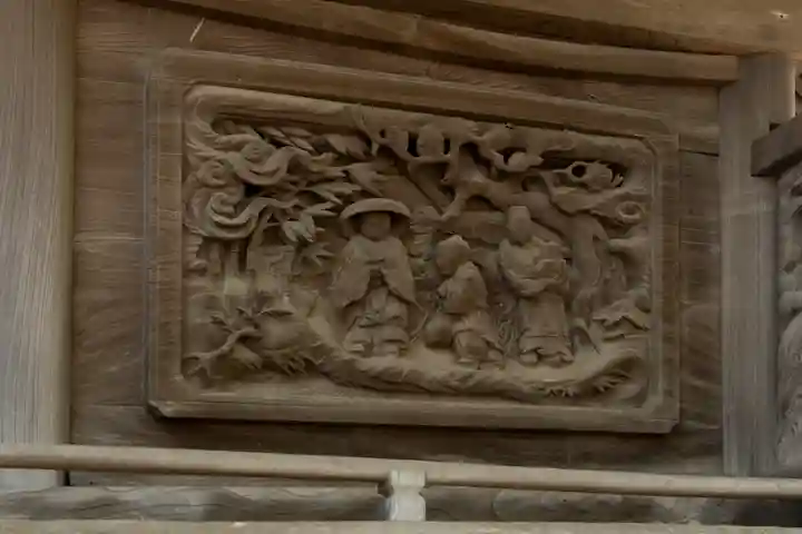 八幡神社の芸術