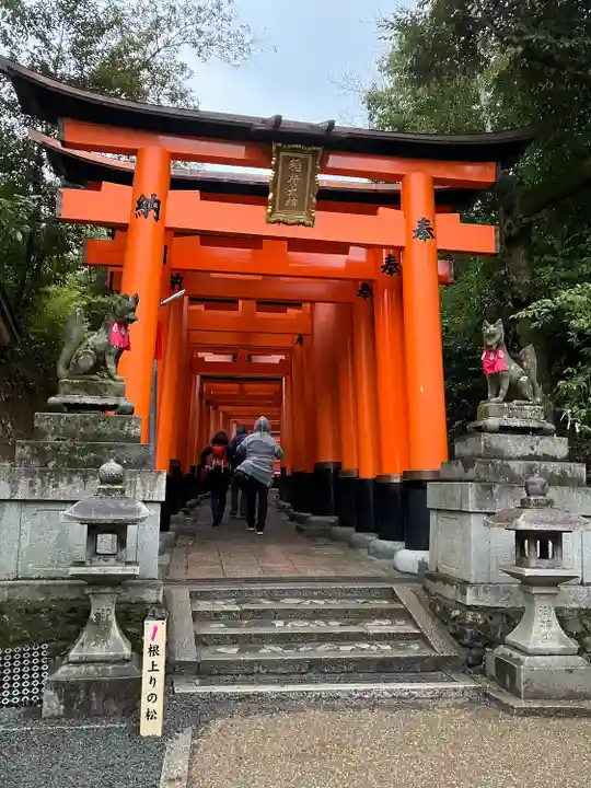 伏見稲荷大社(京都府)