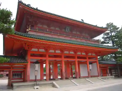 平安神宮の山門・神門