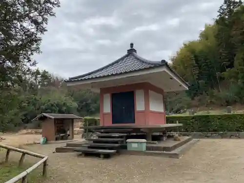 建暦寺のその他建物