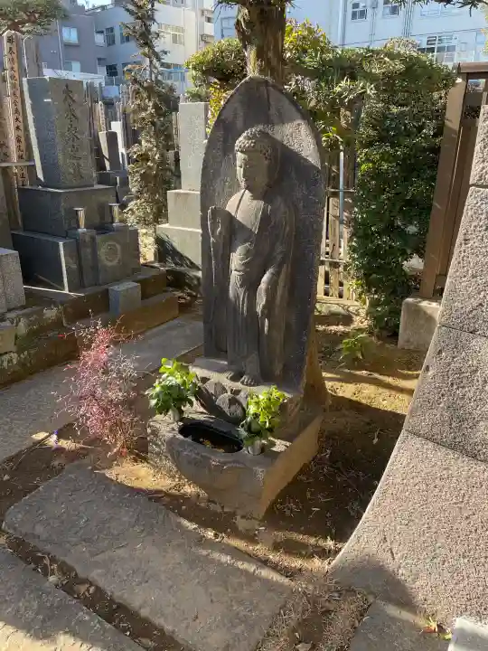 栄松院の{uncategorized: "未分類", other: "その他", undefined: "問題あり", building: "その他建物", grave: "お墓", sacred_gate: "鳥居", guardian: "狛犬", statue: "像", buddha: "仏像", history: "歴史", nature: "自然", garden: "庭園", animal: "動物", pagoda: "塔", temizu: "手水舎", mountain_gate: "山門・神門", sanctuary: "本殿・本堂", subordinate: "末社・摂社", art: "芸術", scenery: "景色", jizo: "地蔵", ema: "絵馬", goshuin: "御朱印", omikuji: "おみくじ", items: "授与品その他", amulet: "お守り", goshuincho: "御朱印帳", eats: "食事", festival: "お祭り", votive_dance: "神楽", shichigosan: "七五三参", wedding: "結婚式", experience: "体験その他", initially: "初詣", around: "周辺", anti_infection: "感染症対策"}