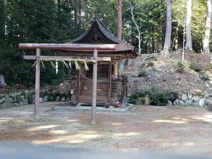 大笹原神社の末社・摂社