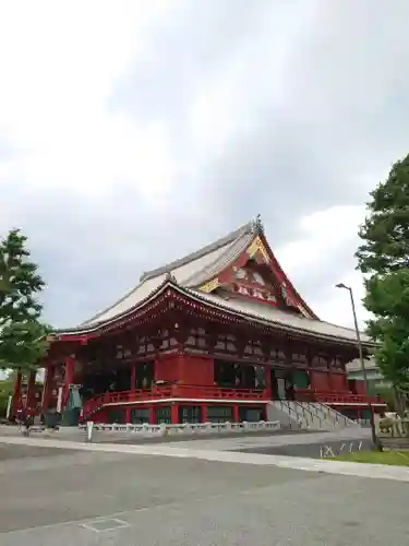 浅草寺の本殿・本堂