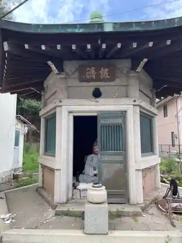 聖徳太子堂(兵庫県)