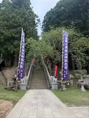 金華山黄金山神社(宮城県)
