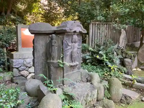 根津神社の仏像