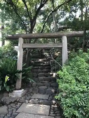猿楽神社の鳥居