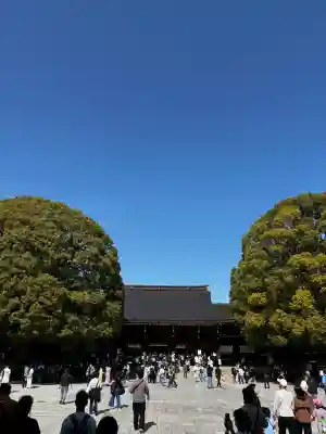 明治神宮の{uncategorized: "未分類", other: "その他", undefined: "問題あり", building: "その他建物", grave: "お墓", sacred_gate: "鳥居", guardian: "狛犬", statue: "像", buddha: "仏像", history: "歴史", nature: "自然", garden: "庭園", animal: "動物", pagoda: "塔", temizu: "手水舎", mountain_gate: "山門・神門", sanctuary: "本殿・本堂", subordinate: "末社・摂社", art: "芸術", scenery: "景色", jizo: "地蔵", ema: "絵馬", goshuin: "御朱印", omikuji: "おみくじ", items: "授与品その他", amulet: "お守り", goshuincho: "御朱印帳", eats: "食事", festival: "お祭り", votive_dance: "神楽", shichigosan: "七五三参", wedding: "結婚式", experience: "体験その他", initially: "初詣", around: "周辺", anti_infection: "感染症対策"}