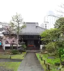 海雲寺の本殿