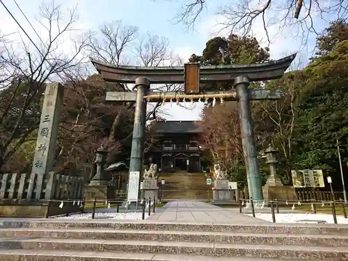 三国神社の鳥居