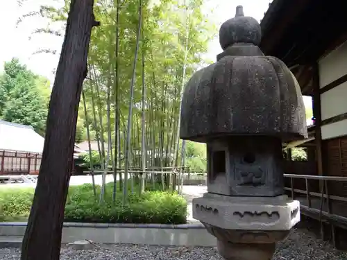 八事山 興正寺の庭園