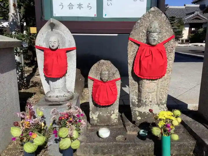 玉雲寺の地蔵