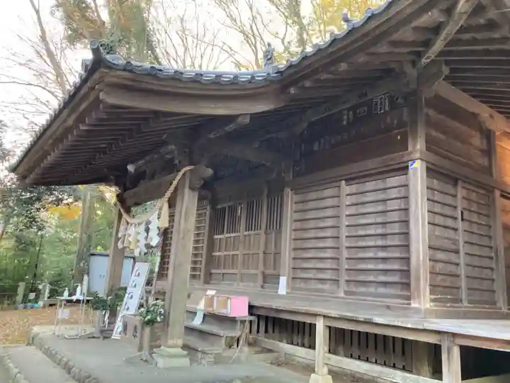 高尾山麓氷川神社の本殿・本堂