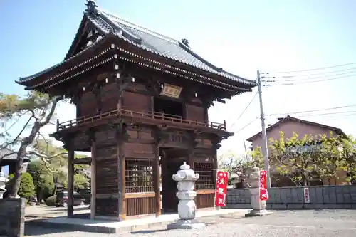 遠妙寺の山門