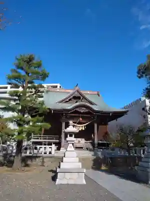 大棚・中川杉山神社の本殿・本堂
