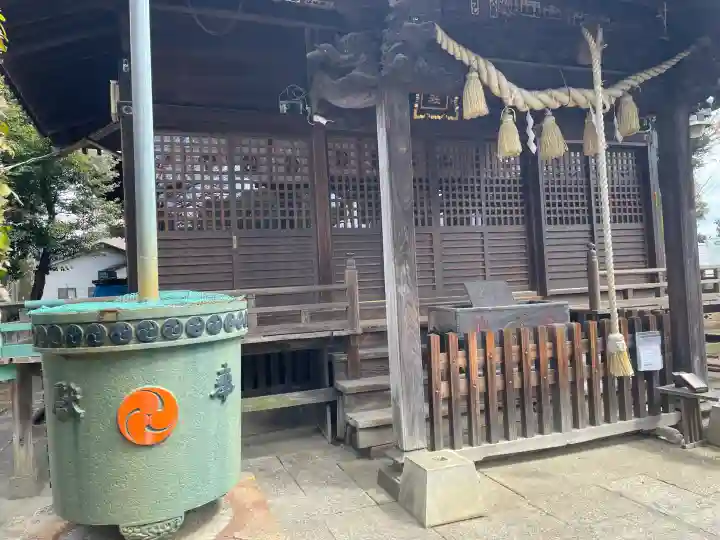 香取神社の{uncategorized: "未分類", other: "その他", undefined: "問題あり", building: "その他建物", grave: "お墓", sacred_gate: "鳥居", guardian: "狛犬", statue: "像", buddha: "仏像", history: "歴史", nature: "自然", garden: "庭園", animal: "動物", pagoda: "塔", temizu: "手水舎", mountain_gate: "山門・神門", sanctuary: "本殿・本堂", subordinate: "末社・摂社", art: "芸術", scenery: "景色", jizo: "地蔵", ema: "絵馬", goshuin: "御朱印", omikuji: "おみくじ", items: "授与品その他", amulet: "お守り", goshuincho: "御朱印帳", eats: "食事", festival: "お祭り", votive_dance: "神楽", shichigosan: "七五三参", wedding: "結婚式", experience: "体験その他", initially: "初詣", around: "周辺", anti_infection: "感染症対策"}