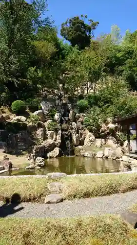 龍雲寺の庭園