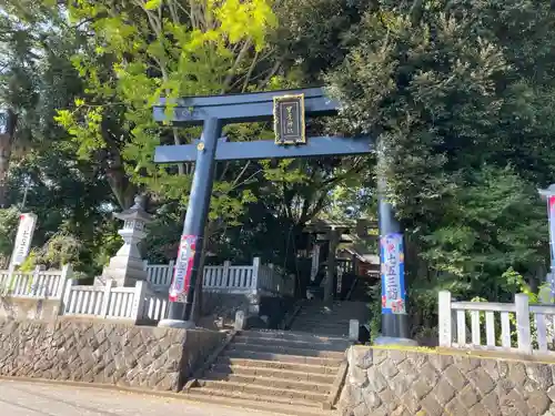 曾屋神社の鳥居