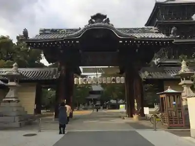 善通寺の山門・神門