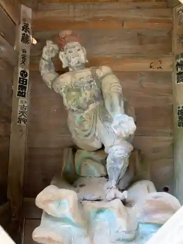 賢沼寺（沼ノ内弁財天）の山門・神門