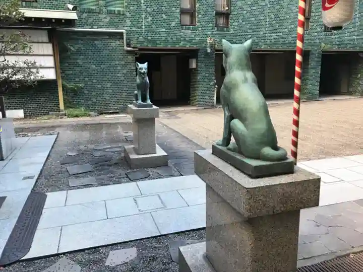 宮益御嶽神社の狛犬