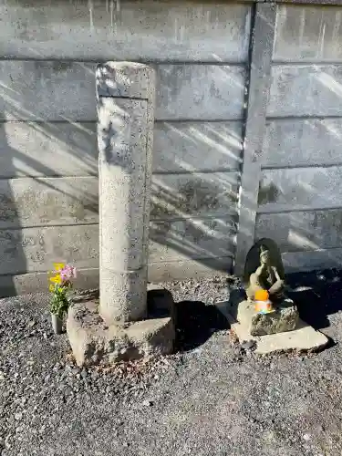 寛受院の{uncategorized: "未分類", other: "その他", undefined: "問題あり", building: "その他建物", grave: "お墓", sacred_gate: "鳥居", guardian: "狛犬", statue: "像", buddha: "仏像", history: "歴史", nature: "自然", garden: "庭園", animal: "動物", pagoda: "塔", temizu: "手水舎", mountain_gate: "山門・神門", sanctuary: "本殿・本堂", subordinate: "末社・摂社", art: "芸術", scenery: "景色", jizo: "地蔵", ema: "絵馬", goshuin: "御朱印", omikuji: "おみくじ", items: "授与品その他", amulet: "お守り", goshuincho: "御朱印帳", eats: "食事", festival: "お祭り", votive_dance: "神楽", shichigosan: "七五三参", wedding: "結婚式", experience: "体験その他", initially: "初詣", around: "周辺", anti_infection: "感染症対策"}