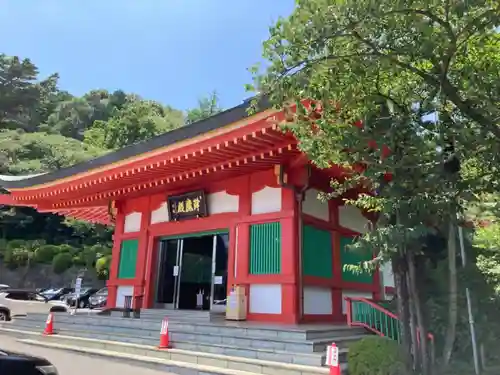 高幡不動尊　金剛寺の山門