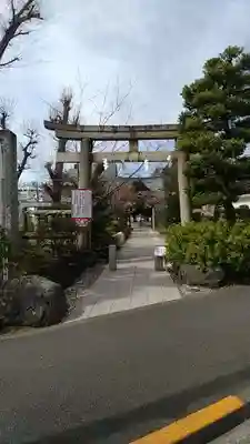 鳩森八幡神社の鳥居