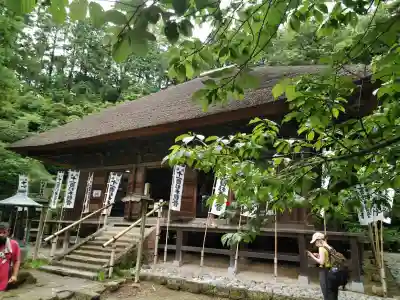 杉本寺の本殿・本堂