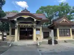 六所神社の本殿