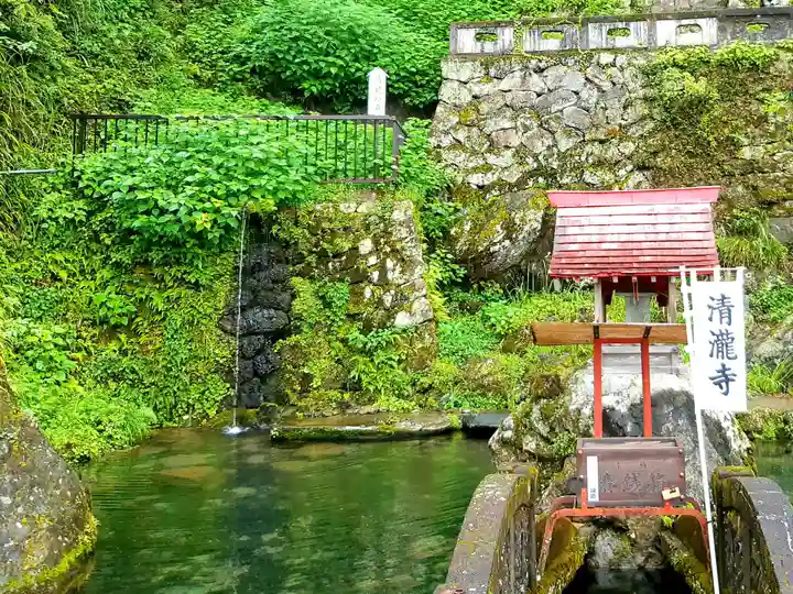 清瀧寺の末社・摂社
