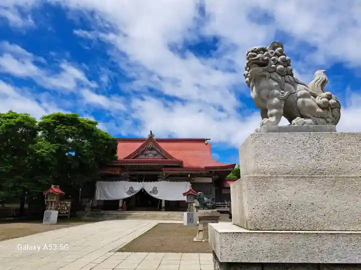 釧路一之宮 厳島神社の狛犬
