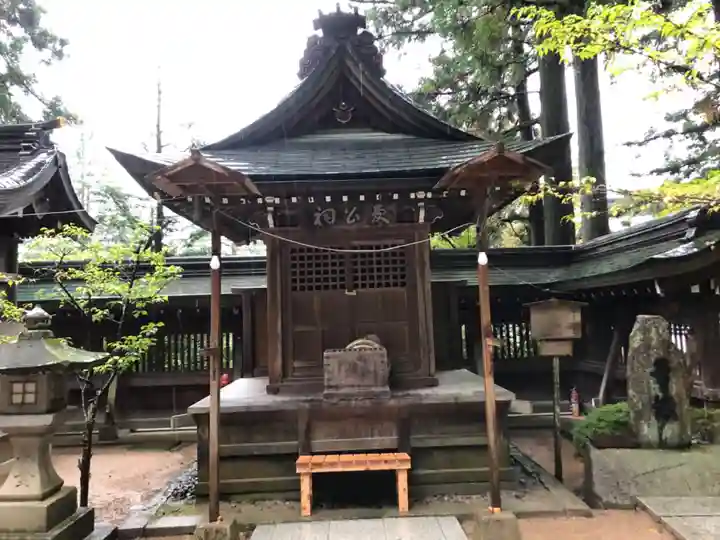 櫻山八幡宮の末社・摂社