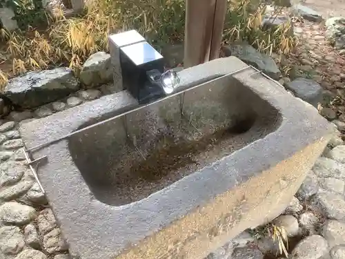 八幡社の手水舎