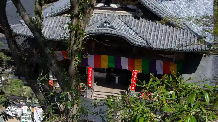 岡寺(龍蓋寺)の本殿・本堂